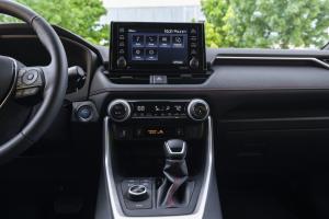 Toyota RAV4 Prime SE 2020 года 